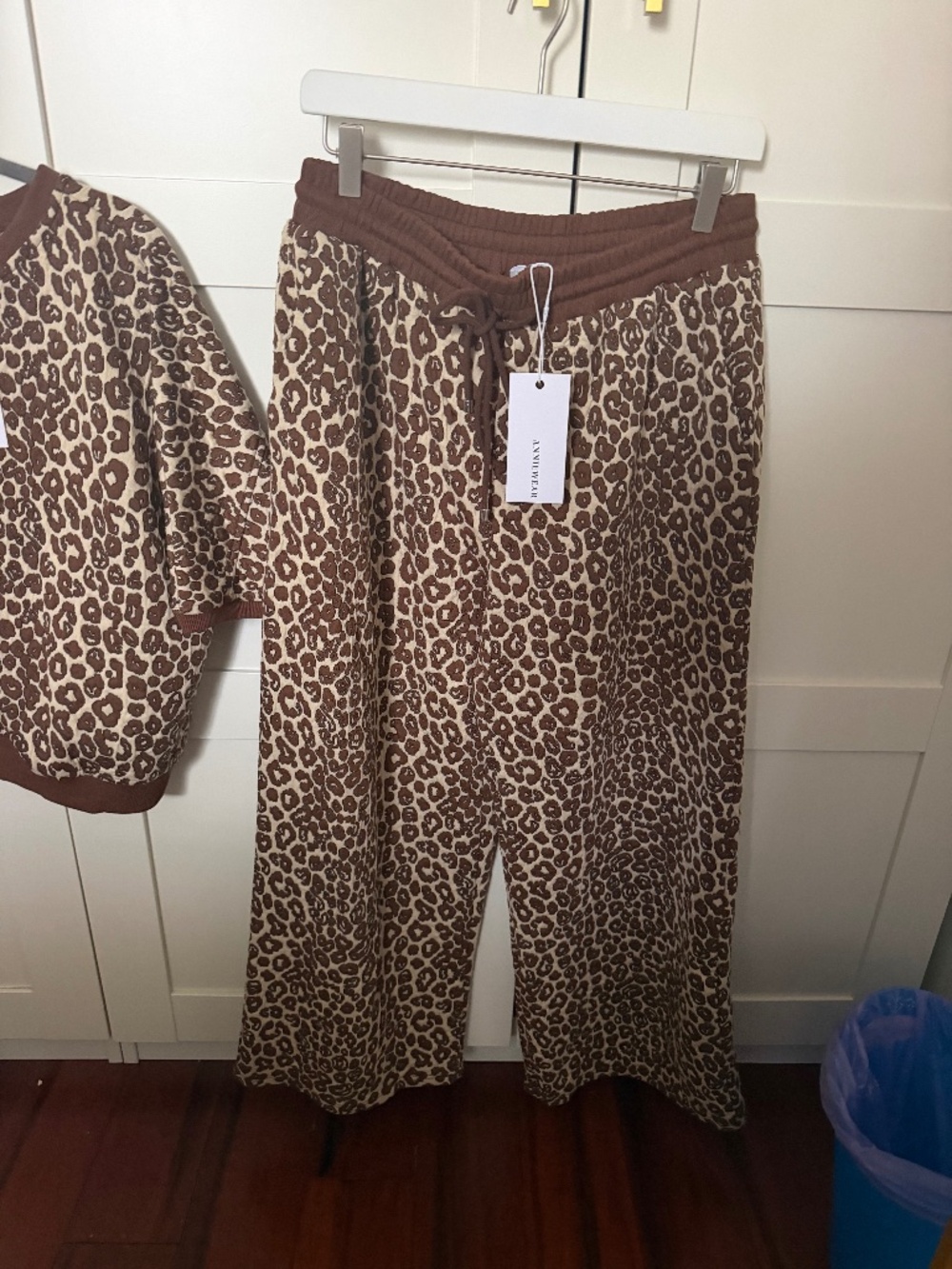 Leopard Jacquard Texture Knit Set